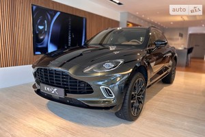 Aston Martin DBX 